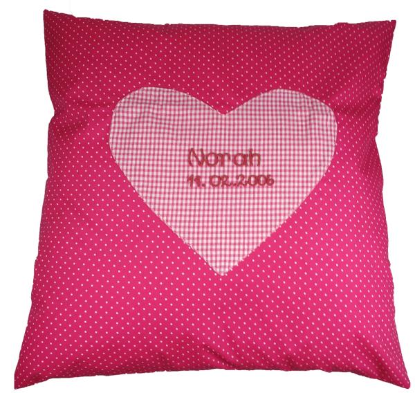 Kissen Punkte mit Herz und mit Namen in pink